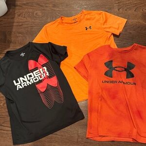 3 under armor tshirts. Kids medium